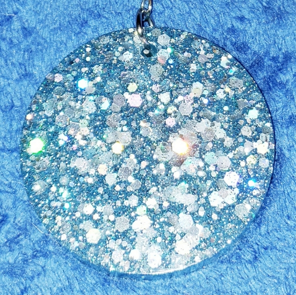 Succulent Keychain - Picture 4 of 4